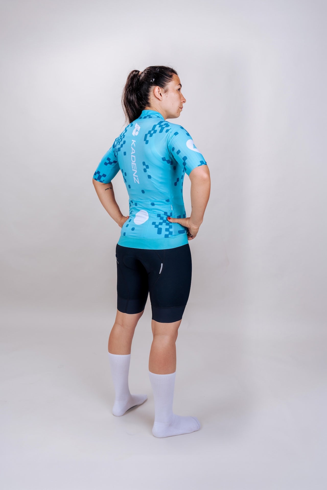 Maillot Cycliste Femme - Performance et Caractère