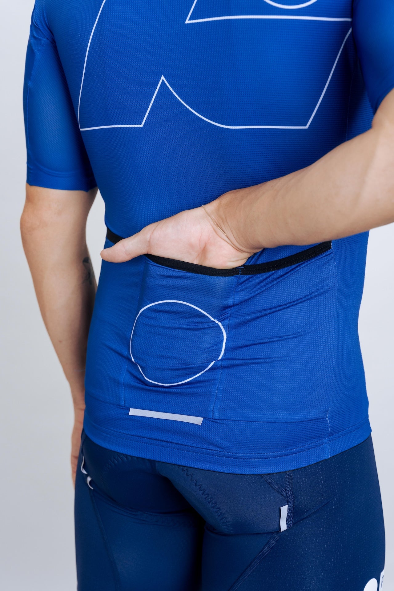 Maillot Cycliste Homme - Technicité et élégance