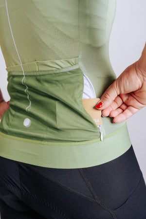Women's Gravel Jersey - Off the Beaten Path